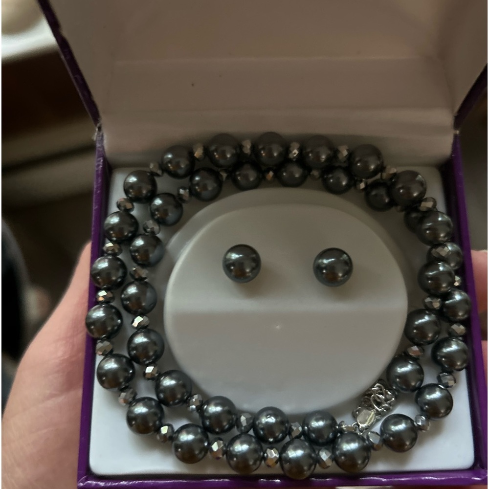 Necklace & Earrings Mother-of-Pearl